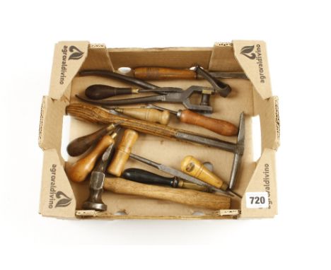 13 leather workers tools 