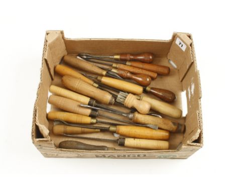 18 carving tools G+