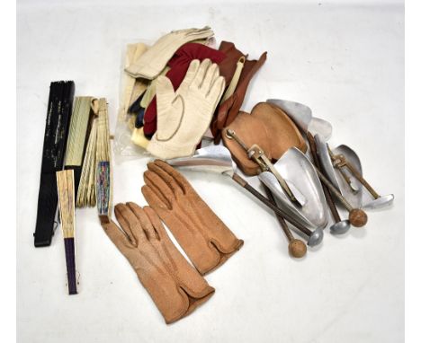 A mixed lot of collectors' items including bone and paper fans, lady's leather gloves and vintage shoe trees/stretchers compr