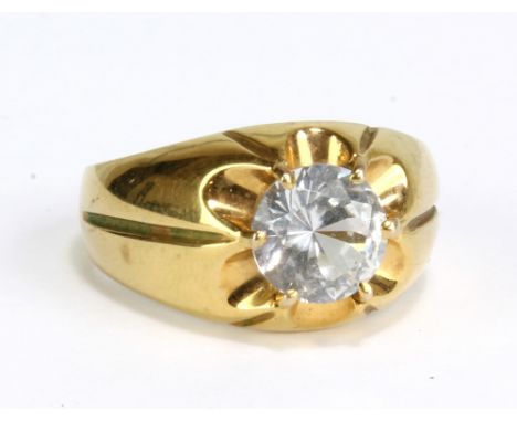 A 9ct yellow gold gentleman's single stone signet ring, size R, approx 5g.