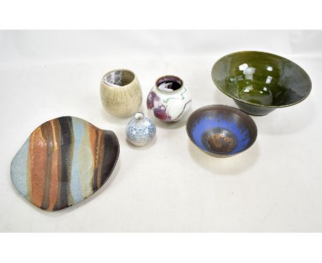 Six pieces of studio ceramics comprising a Rebecca Callis crackle glaze pot, a Graham Glynn striped plate, an Oldrich Asenbry