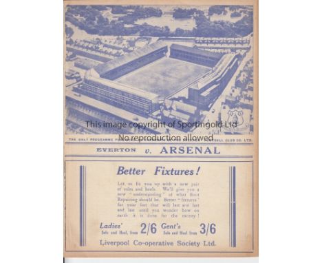 EVERTON - ARSENAL 1939   Everton home programme v Arsenal, 14/1/1939, Everton title season, ex bound volume.  Generally good