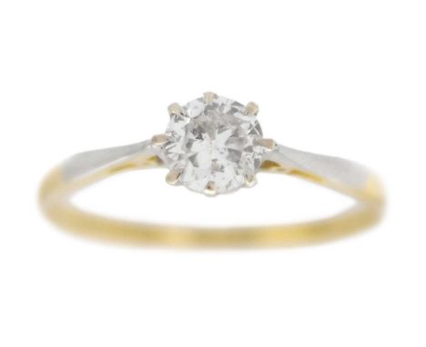 A diamond solitaire ring in 18k yellow gold and platinum. The estimated clarity of the diamond is I 1-3, colour H, round bril