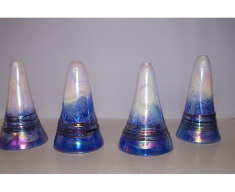 4 Art glass lamp shades Height 28 cm 