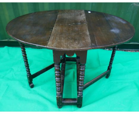 18thC bobbin turned oak gateleg table