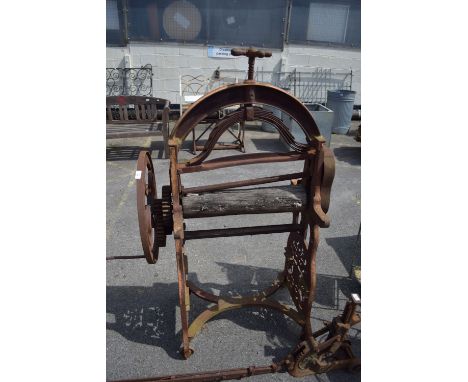VINTAGE WRINGER BY STAMMERS &amp; SON, IPSWICH