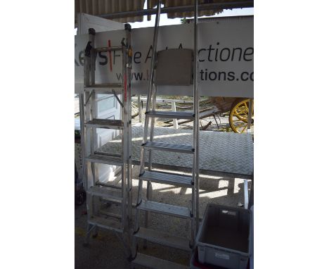 ALUMINIUM STEP LADDER