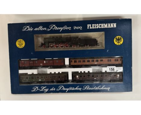 A boxed Fleischmann HO 4885 train set