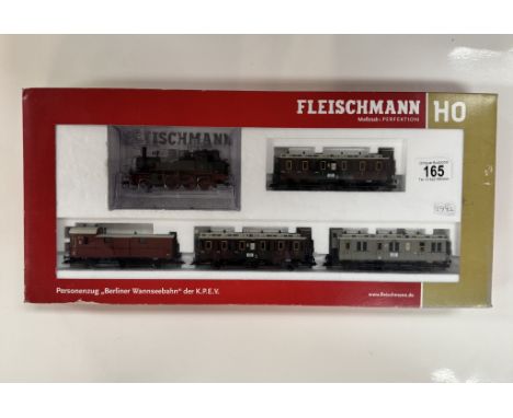 A boxed Fleischmann HO 48102 train set