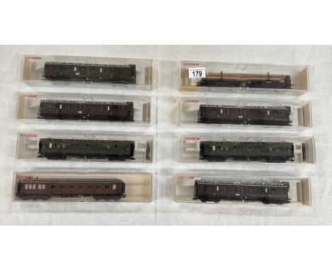 8 Boxed Fleischmann HO gauge coaches 5086, 5854 x 2, 5891 x 3, 5890 &amp; 5814