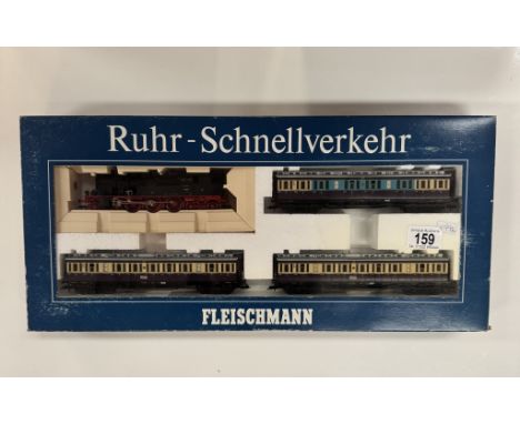 A boxed Fleischmann HO 4887 train set