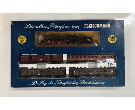A boxed Fleischmann HO 4885 train set