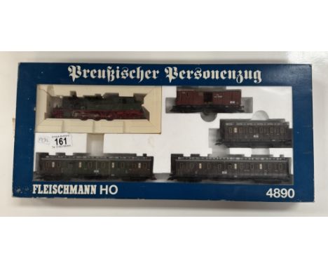 A boxed Fleischmann HO 4890 train set