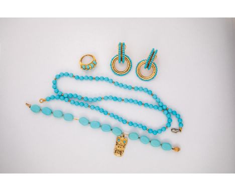Schmuck-Konvolut Reichhaltiges Schmuck-Konvolut bestehend aus 750-er Gelbgold-Clip-Ohrhänger und Ring RW. 56. Armband mit 750