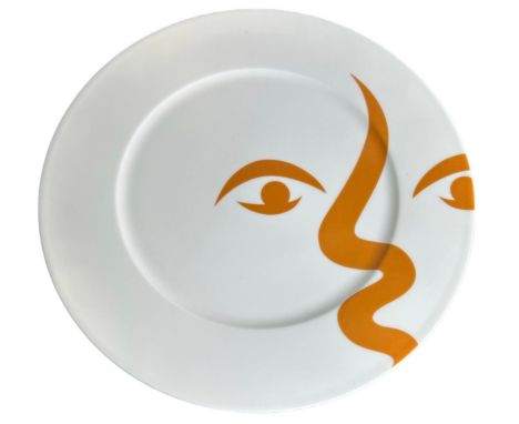 CROCKFORDS CASINO MAYFAIR: A SET OF TWELVE CUSTOM MADE PABLO PICASSO DESIGN VILLEROY AND BOCH PORCELAIN PLATES (12)Orange des