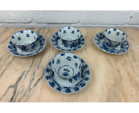 A SET OF FOUR 18TH C POSSIBLY KANGXI BLUE AND WHITE TEA CUPS AND SAUCERS (4) Cup 8.5cm x 5cm Dish 13cm D 