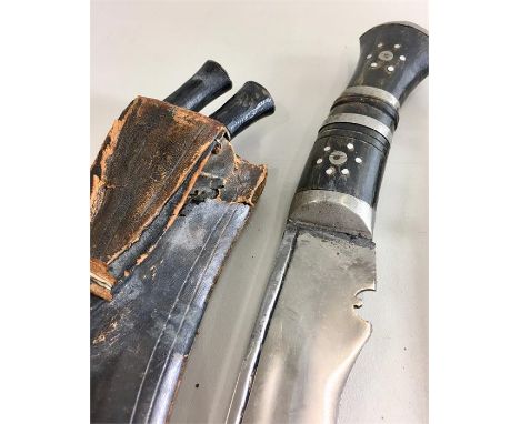 3 vintage knives 
