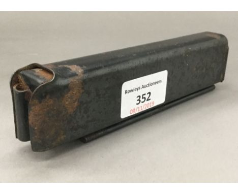 A Thompson machine gun ammunition clip