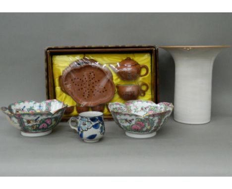 A small quantity of miscellaneous ceramics, including a Chinese tea set, Studio pottery, etc.