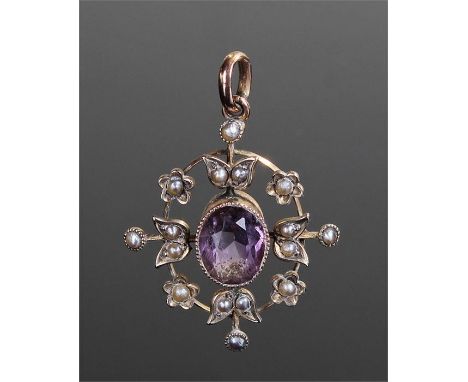 9 carat gold amethyst and pearl pendant in the form of a flower, 32mm high