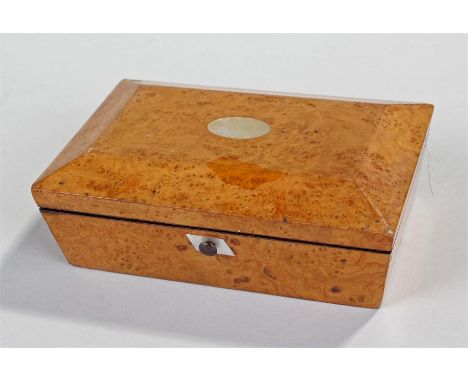 Victorian maple jewellery box, the rectangular hinged lid with mother of pearl inlaid plaque, opening to reveal an interior m