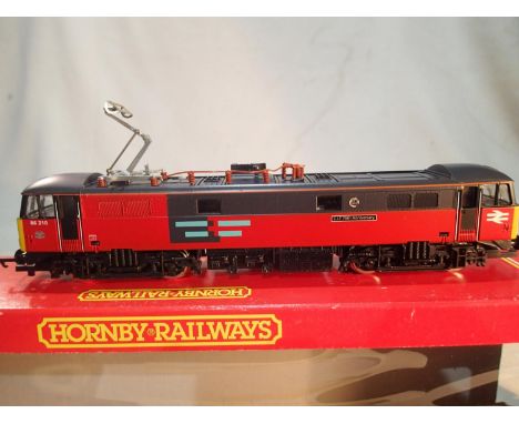 Hornby R301, class 86, C.I.T 75th Anniversary, 86210, Rail Express Systems red livery, limited edition 497/1000, near mint, s