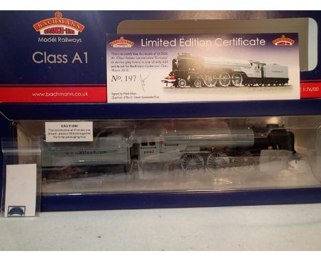 OO gauge Bachmann class A1 Tornado, 32-550K, finished in A1 Steam Trust Grey, limited edition 197/504, with A1 Steam Trust he
