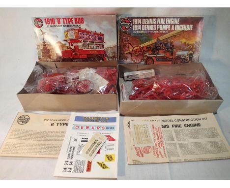 Two boxed Airfix models, complete and in bags. Series 6 1/32 scale 1914 Dennis Fire Engine and 1/32 scale 1910 B Type Bus. So