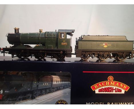 Bachmann OO gauge 21-304 Collett Goods, 2294, green, late crest, good condition, detail fitted, some glue marks, box with wea