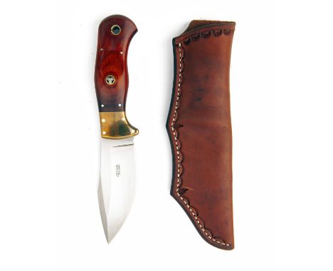 ALAN WOOD, ENGLANDA FIXED-BLADE SPORTING-KNIFE, MODEL 'ALASKA',with polished drop-point 4in. blade signed by the maker and wi