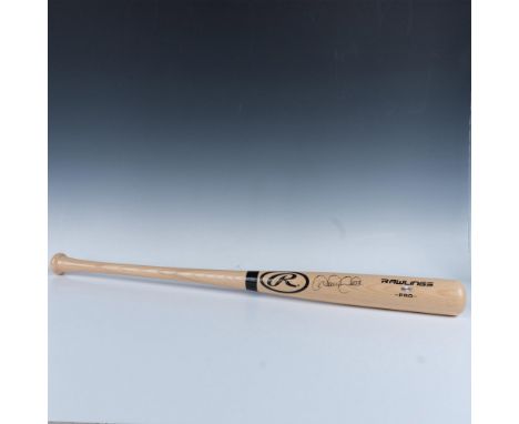 Rawlings full size ash wood baseball bat signed by former MLB New York Yankees player Derek Jeter. Certificate of Authenticit