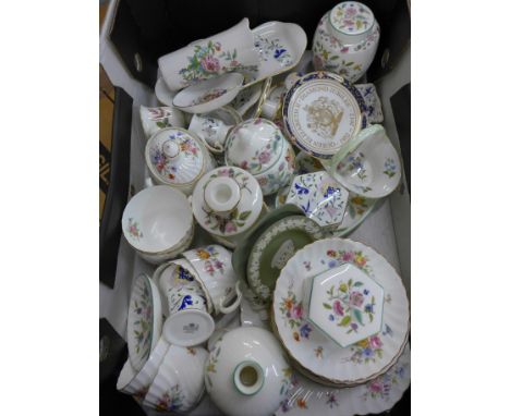 Minton Marlow, Haddon Hall, Aynsley, Royal Worcester and Wedgwood porcelain and china