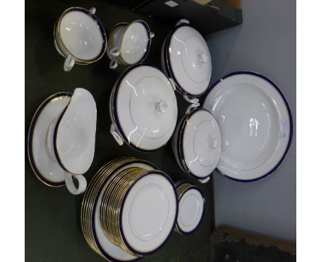 A Royal Worcester Howard part dinner service