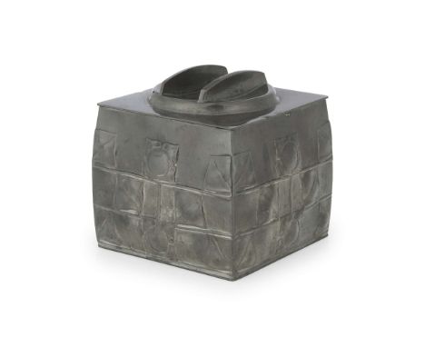  ARCHIBALD KNOX (1864-1933) FOR LIBERTY & CO. 'TUDRIC' BISCUIT BARREL, CIRCA 1900 pewter, stamped to the base ENGLISH PEWTER/