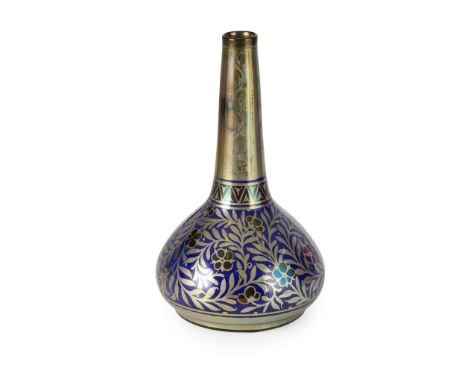  WILLIAM S. MYCOCK (1872-1950) FOR PILKINGTON’S TILE & POTTERY CO. ROYAL LANCASTRIAN LUSTRE BOTTLE VASE, 1923 lustre-glazed e
