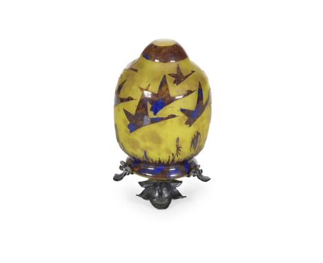  CHARLES SCHNEIDER (1881-1953) FOR SCHNEIDER GLASSWORKS 'LE VERRE FRANCAIS' NIGHT LIGHT, CIRCA 1920 acid-etched cameo glass, 