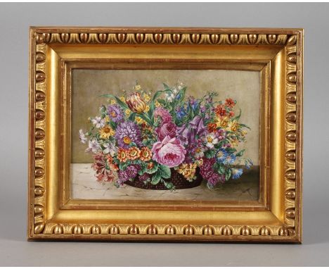 KPM Berlin Bildplatte mit Blumenstillleben Anfang 20. Jh., blaue Zeptermarke und geritzte Größenangabe, recto signiert K. Pau