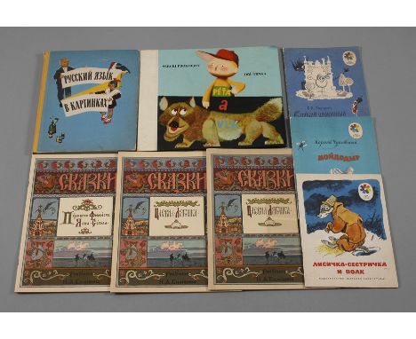 Sammlung Kinderbücher acht Stück, 20. Jh., vorwiegend kyrillisch, dabei drei Märchen mit Illustrationen von Ivan Yakovlevich 