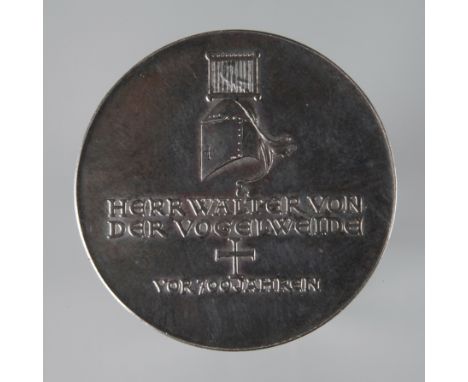 Medaille Walther von der Vogelweide Medailleur K. Roth, Bayerisches Hauptmünzamt, Feinsilber, vz, D ca. 36 mm, G ca. 19,9 g. 