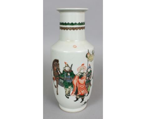 A CHINESE FAMILLE VERTE ROULEAU PORCELAIN VASE, decorated with a dignitary in the company of a horse and attendants, the base