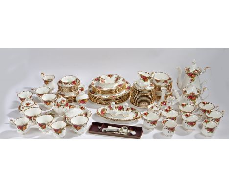 Royal Albert Old Country Roses pattern dinner and tea service, consisting of cups, saucers, teapot, coffee pot, plates, bowls