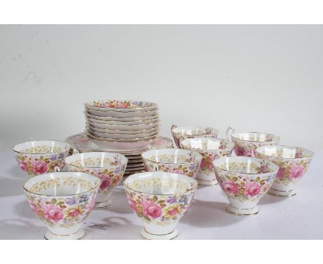 Royal Albert Serena pattern tea service, consisting of twelve tea cups, twelve saucers, 6 cake plates, 12 dessert plates, rec