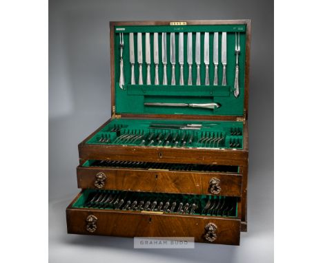 Garrard &amp; Co. Ltd, London, canteen of cutlery presented by Members of Wentworth GC to the club professional golfer Tom Ha