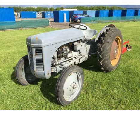 1952 Ferguson TEC-20 Narrow Petrol Tractor with Grass Cutter ****WITHOUT RESERVE**** Serial Number - TEC 292678 No serial pla