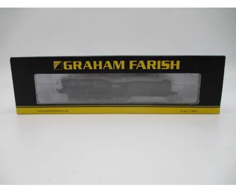 A boxed Graham Farish by Bachmann N gauge (372-426) WD Austerity class locomotive with tender, BR Black Late Crest - No 90566