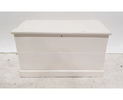 White painted trunk on plinth base, 96cm x 55cm