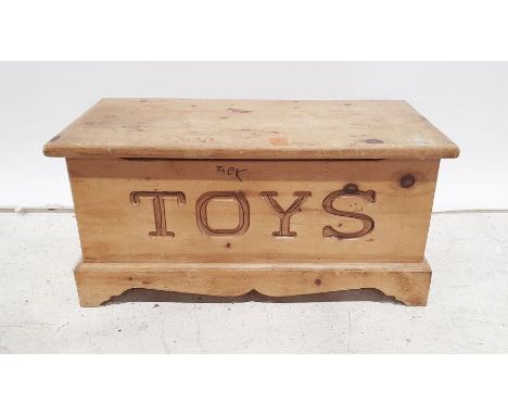 Modern pine trunk / toy&nbsp; box on bracket feet, 91.5cm x 43cm