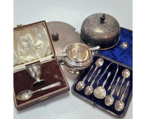 A collection of silver items including a cased set of spoons, ashtrays, cigarette case, toast racks etc, 21.5ozt gross, toget