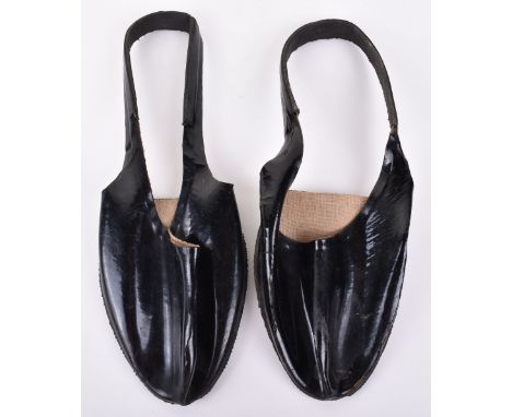 Scarce WW2 German Paratroopers (Fallschirmjager) Overshoes, interesting item of equipment being patent cloth overshoes with r