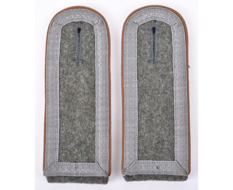 Scarce Pair of WW2 German Reconnaissance / Motorised Troops Combat Tunic Shoulder Boards, fine pair of field grey combat tuni